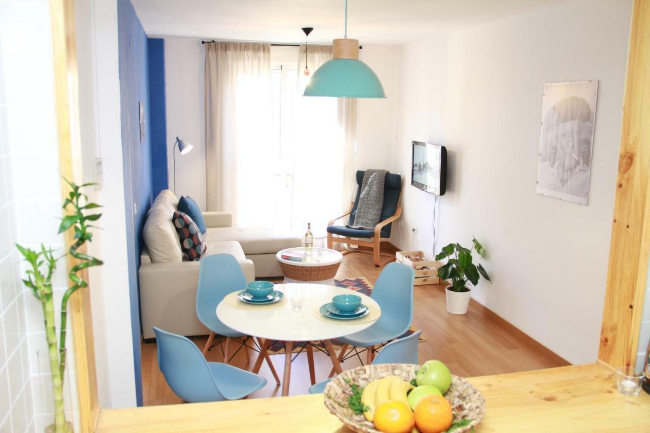 Cozy & Bright Apartment Malaga Exterior photo